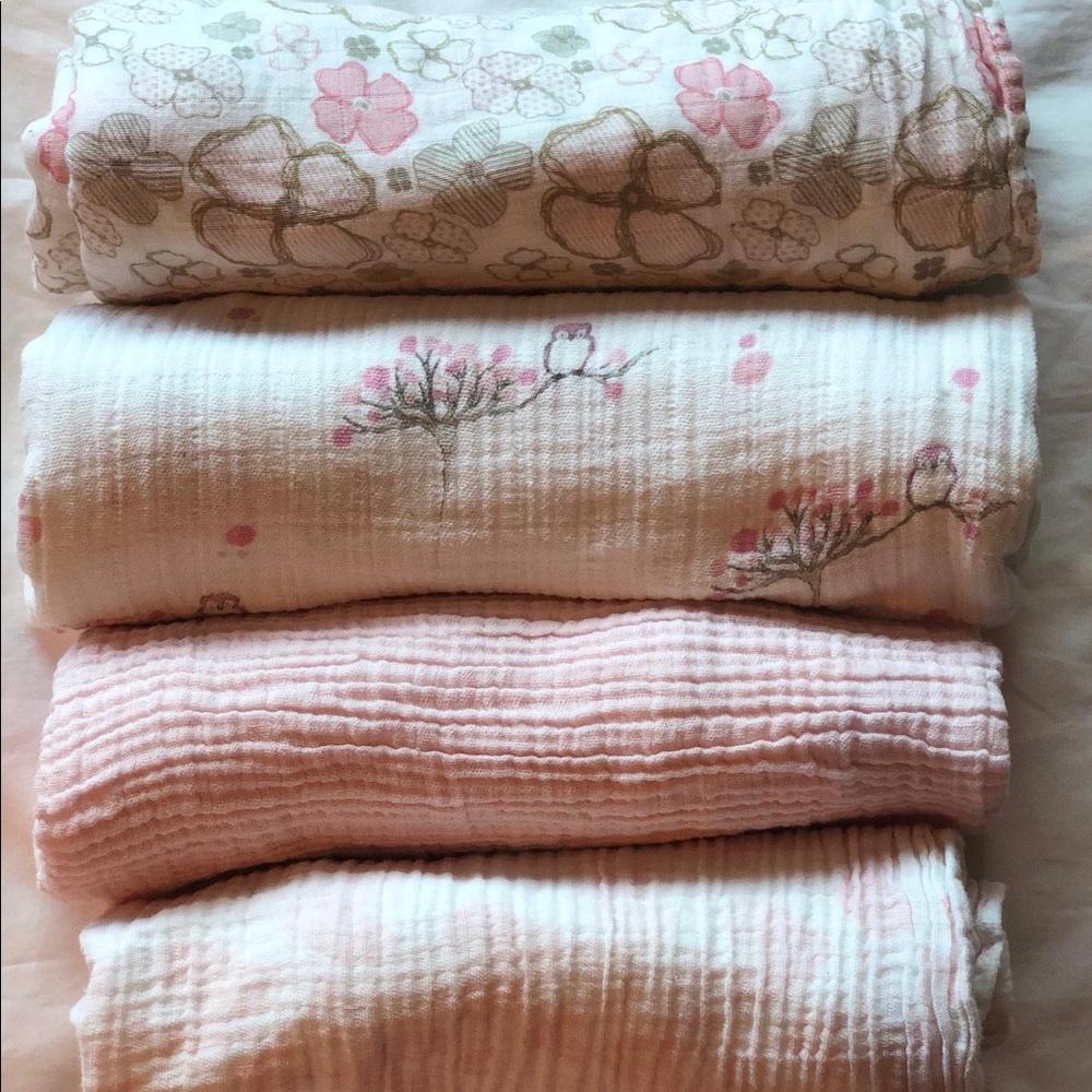 Muslin baby swaddle blankets